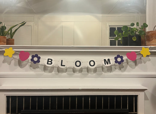 BLOOM Friendship Bracelet Garland